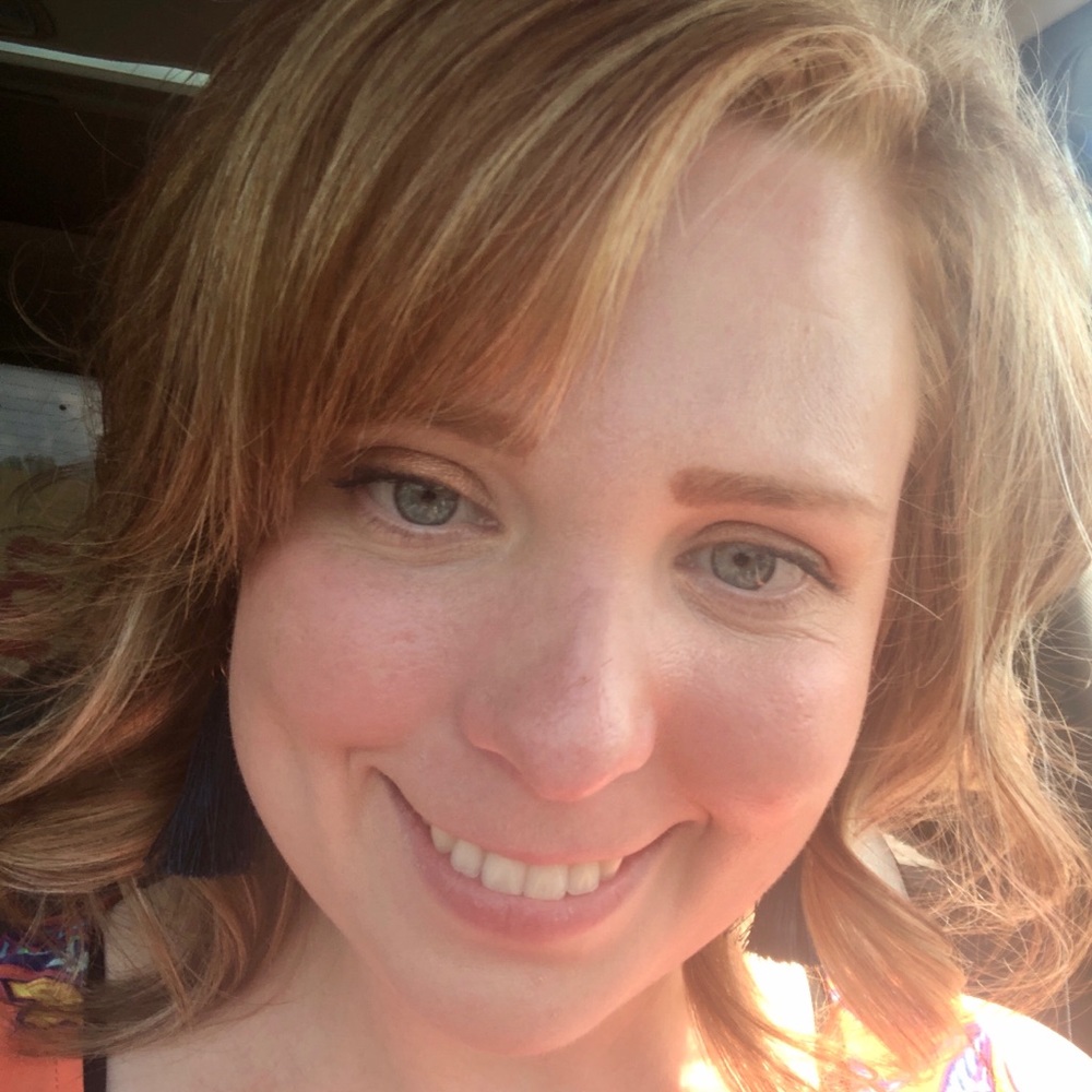 Meet your Posher, Ashley